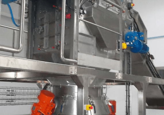 automatic sack discharging bulk materials