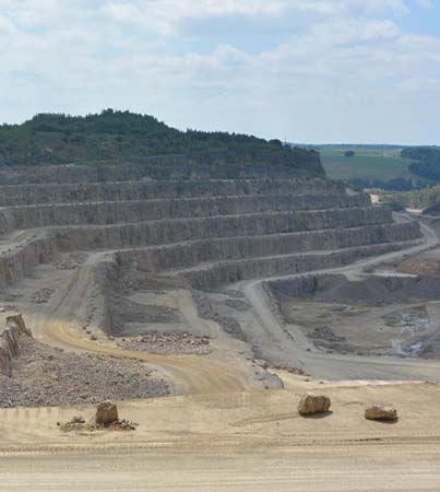 Quarry industry handling powders