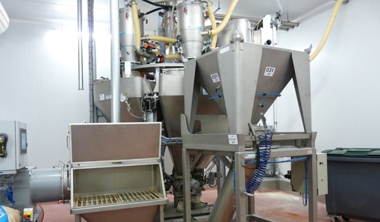 Mixing and packing line for spices 