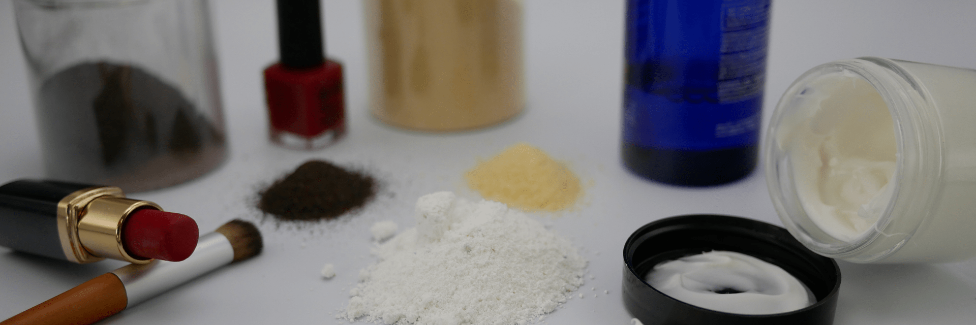 All about handling cosmetic and hygiene powders