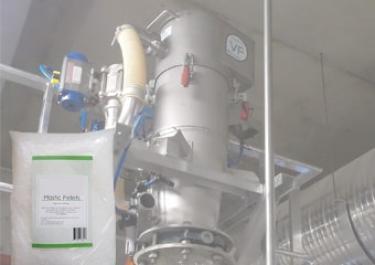 Skid-for-unloading-of-bags-of-additives Compounding line