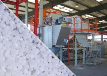 Discharging of polypropylene bags for truck filling