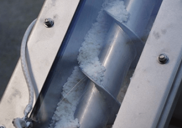 Trough screw conveyor - Bulk and powder handling