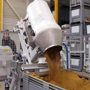 Drum dumper bulk powder handling - Palamatic Process