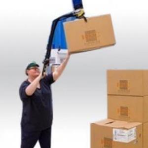 Life tube lifter to handle boxes