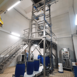 Doseur Vibrant en Auge – Microdoseur de Précision pour Poudres et Granulés