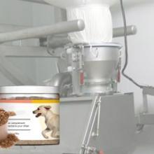 veterinary-pharmaceutical-powder Dumping of bags and super sacks of pharmaceutical powder