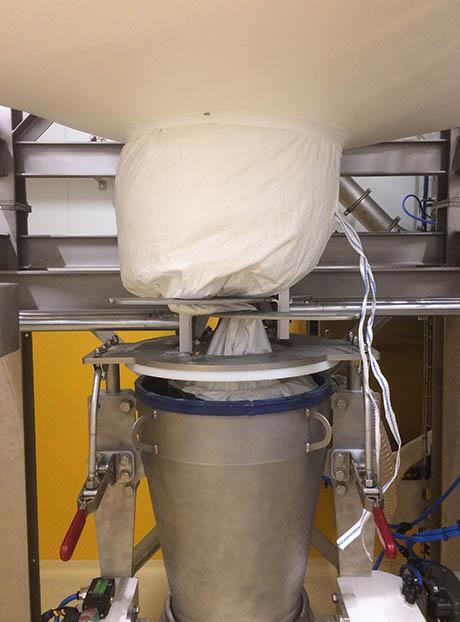 dustfree telescopic connection tube