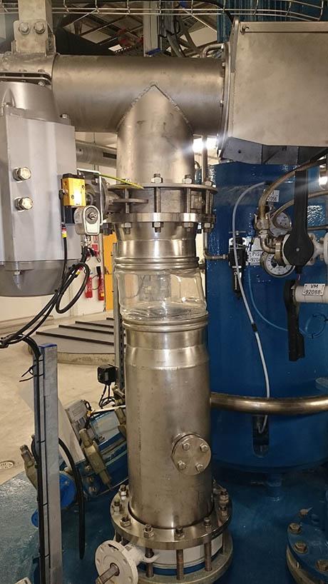 flexible connector industrial process under tubular screw