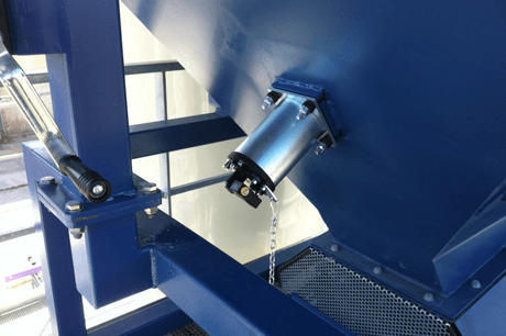 pneumatic hammer powder flow