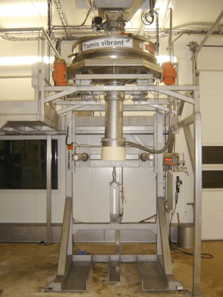 powders mixing sieving