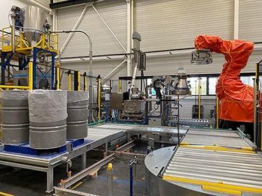 Production line with drum stacker and robot - DrumFlow® 04 Palamatic Process