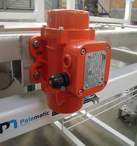systeme-vibration-tassement-produit.jpg Plateau vibrant pour tasser le produit