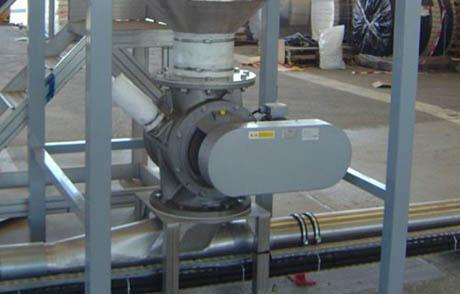 bulk material pneumatic conveyor