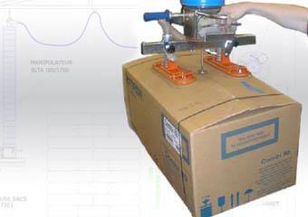 manipulateur cartons